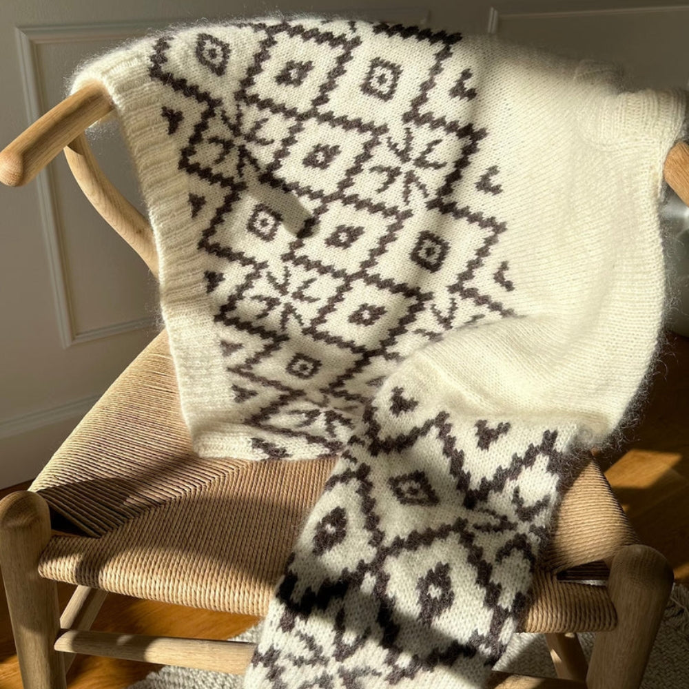 Knitting kit - Johanne Sweater by Mette Sandgaard Kühl (Aria)