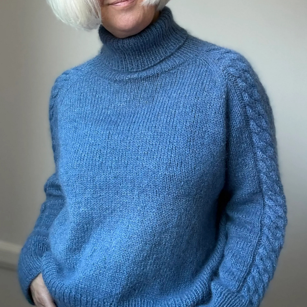 Garnkit - Simply Cable Sweater af Lenes Knitwear (Shetland Wool + Silk Mohair)