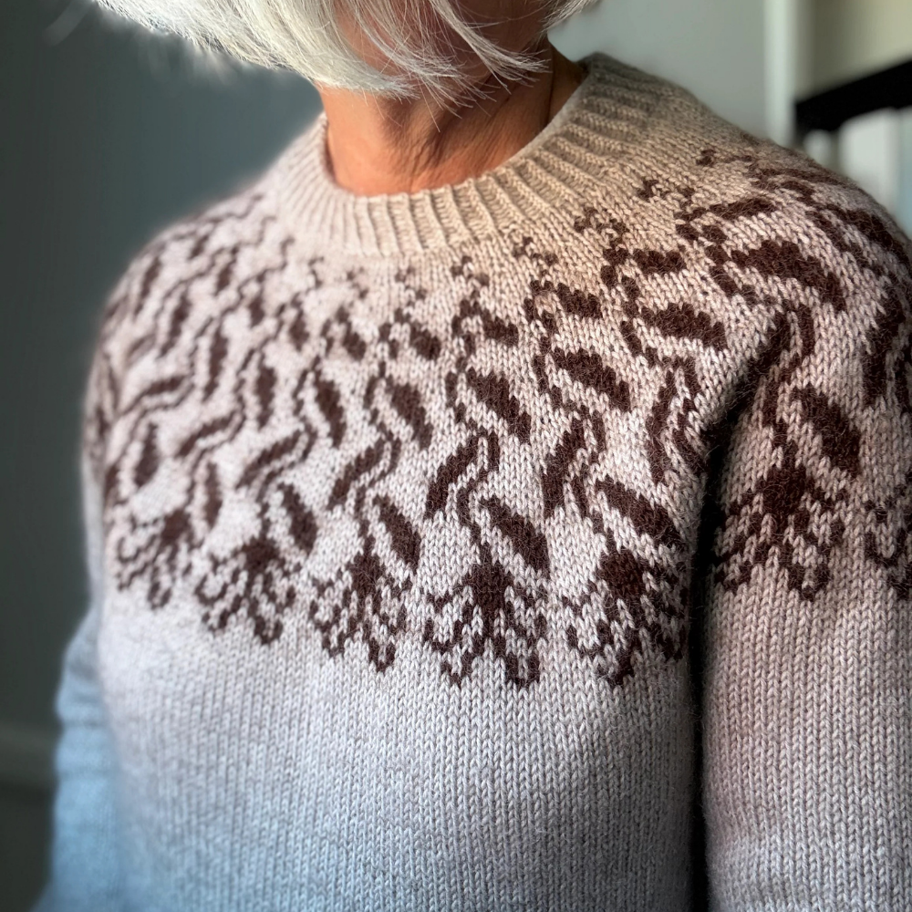 Garnkit - Wild Clover Sweater af Lenes Knitwear - Langærmet (VIP + Silk Mohair)