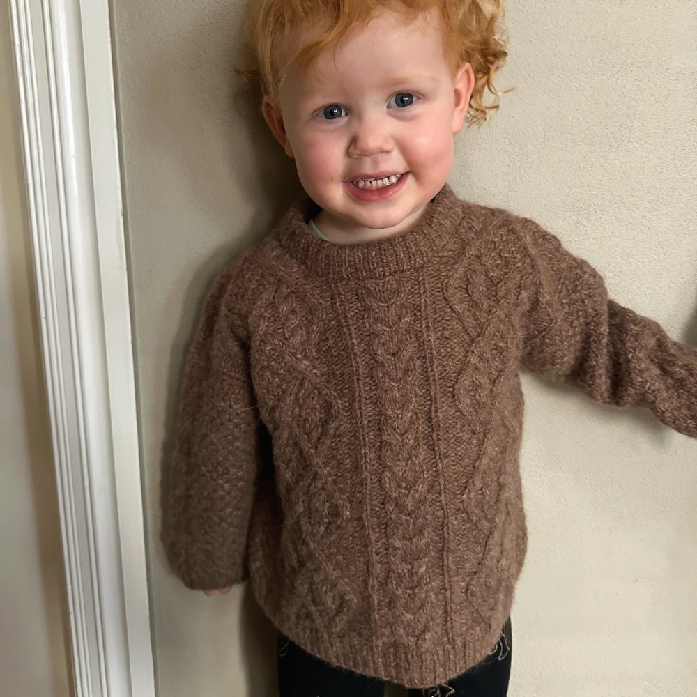 Knitting kit - Johanne Sweater by Mette Sandgaard Kühl (Aria)