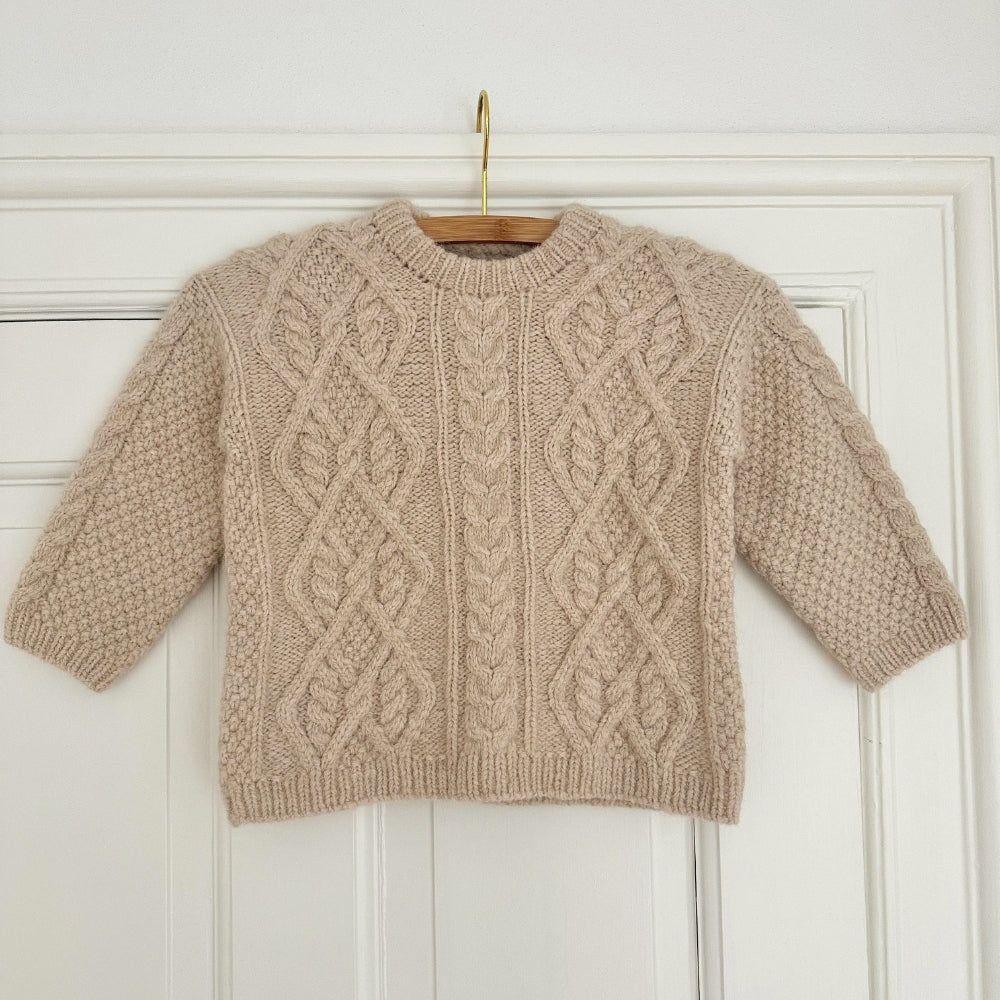 Knitting kit - Johanne Sweater by Mette Sandgaard Kühl (Aria)