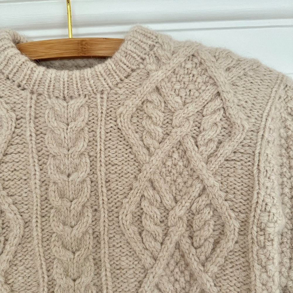 Knitting kit - Johanne Sweater by Mette Sandgaard Kühl (Aria)