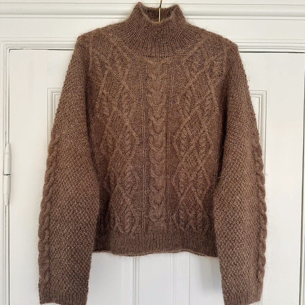 Knitting kit - Johanne Sweater by Mette Sandgaard Kühl (Aria)