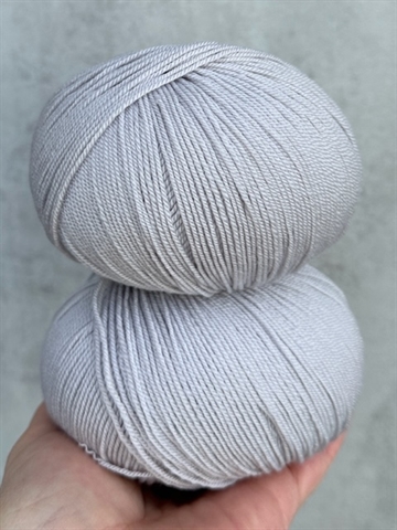 Merino Pearl - Silver Grey - 12504