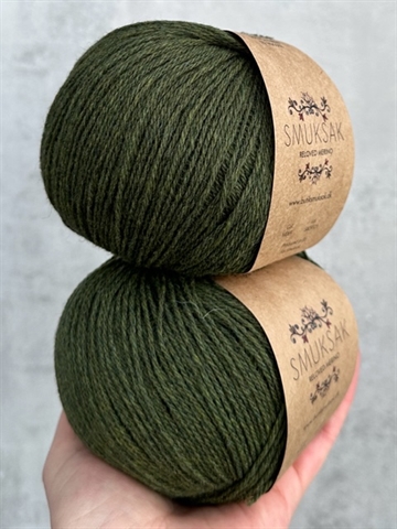 Reloved Merino - Dark Moss - M069