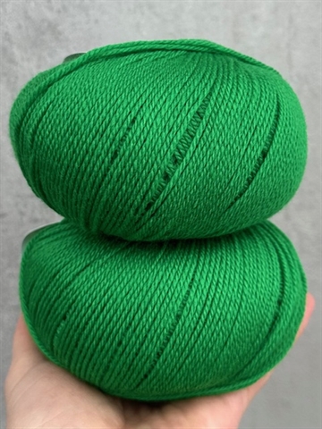 VIP - Cashmere/Merino - Glorious Green - A8207