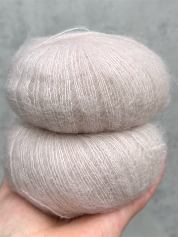 Silk Mohair - White Sand - A4925