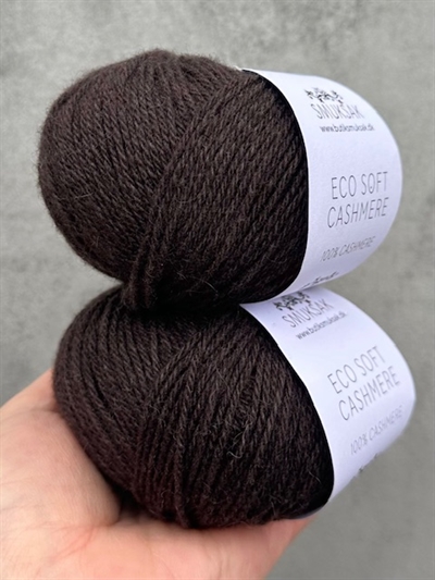 FORUDBESTILLING  - Eco Soft Cashmere - Black Coffee - 2748