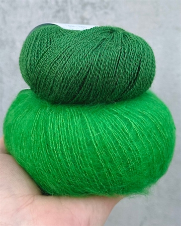 Smuksak Scarf - Strikkekit - Kelly (Silk Mohair Edition)