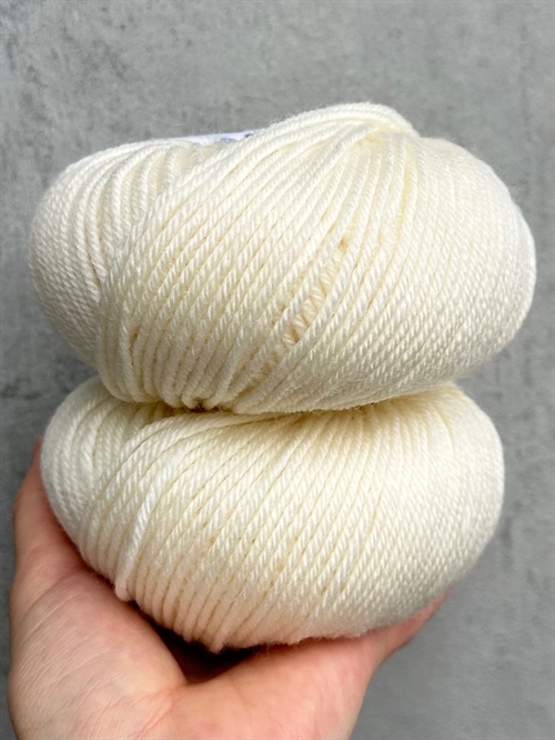 Misina - 100% Uld - Vanilla Ice Cream - 6028