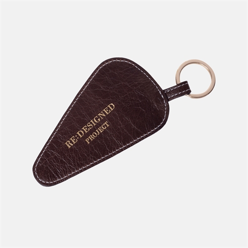Redesigned Project 63 - Læderetui til saks - Woodsmoke